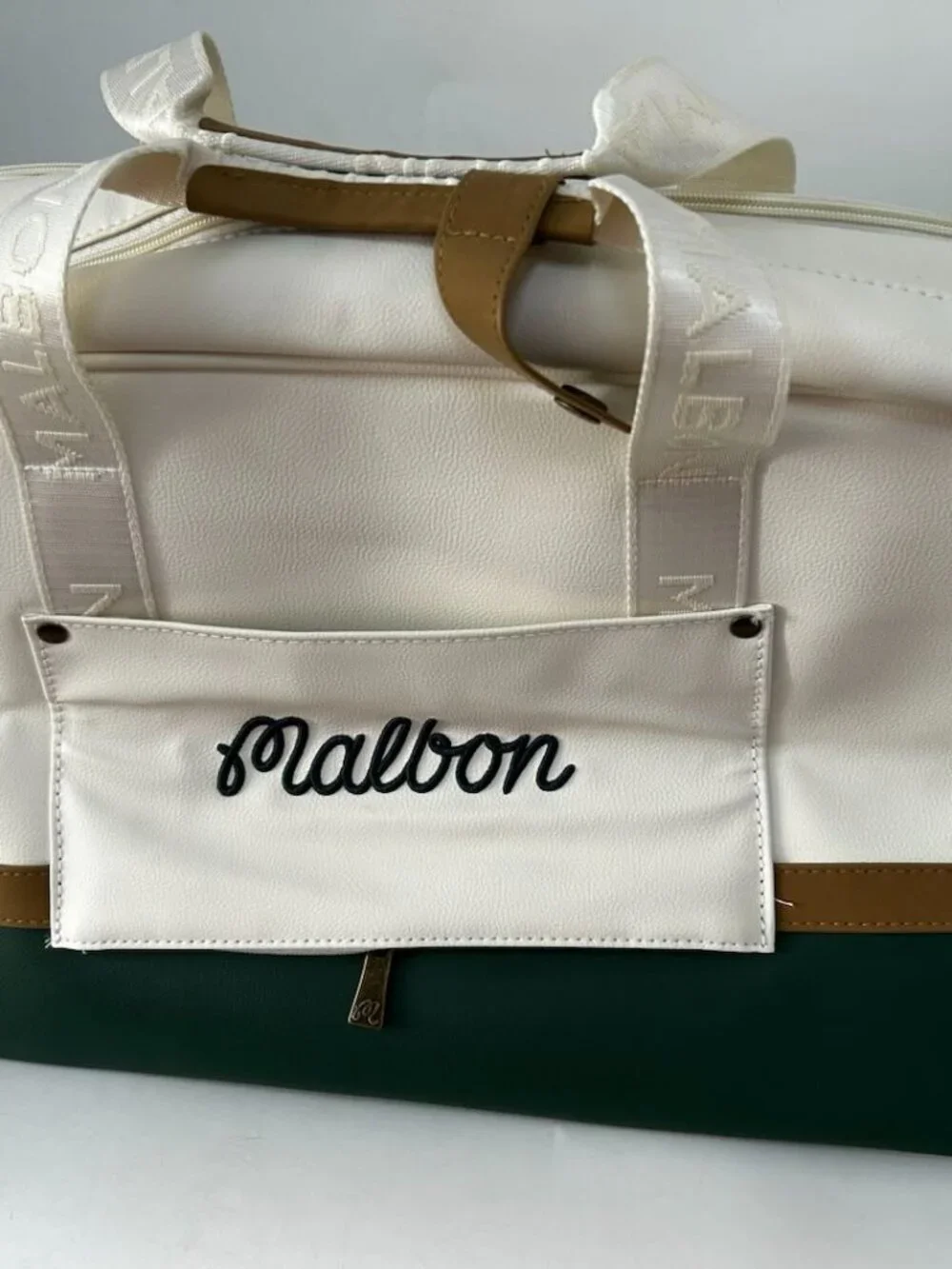 Malbon Clothing Bag Fashion Large Capacity Handbag Travel Bag